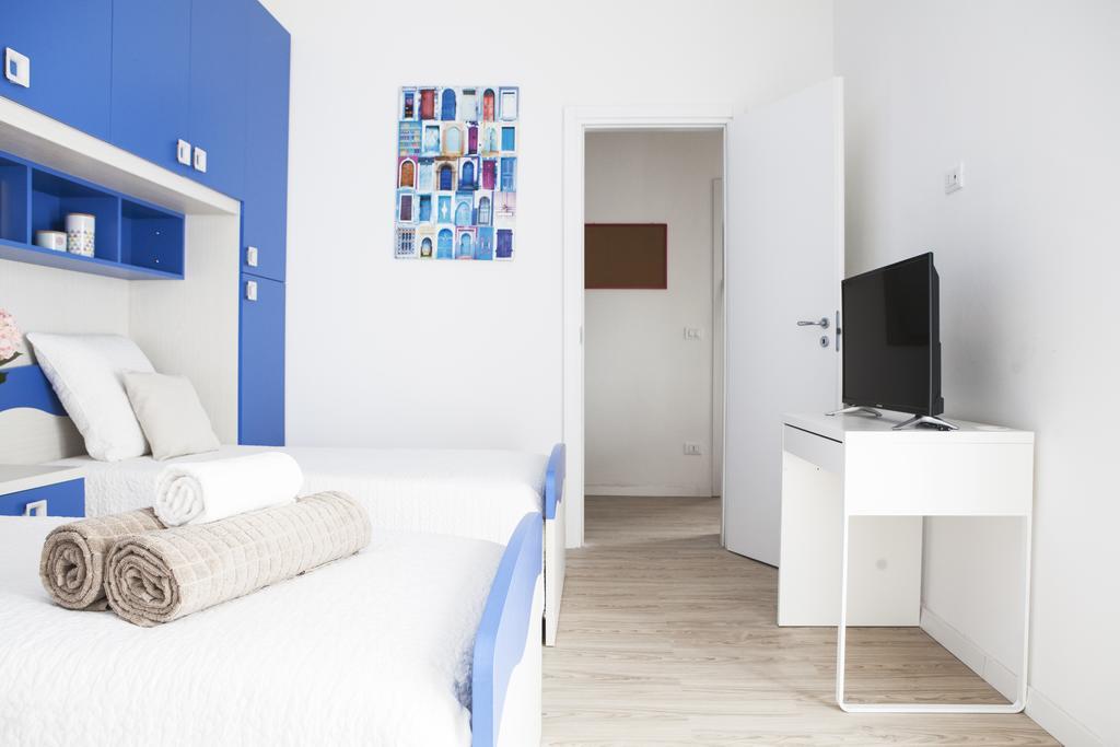 Alessia'S Flat - Veneziano Apartment Милано Екстериор снимка