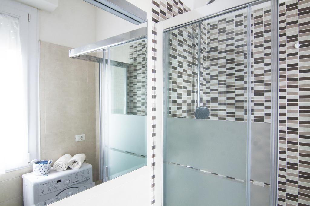 Alessia'S Flat - Veneziano Apartment Милано Екстериор снимка
